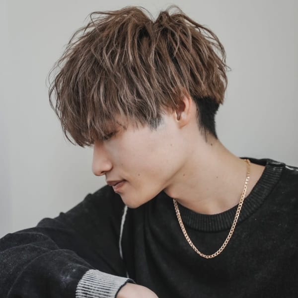 ON/OFFどんなシーンでもカッコよく◎再現性の高いスパイラルパーマが人気!朝のセットも楽チン★|W by GRITTERs