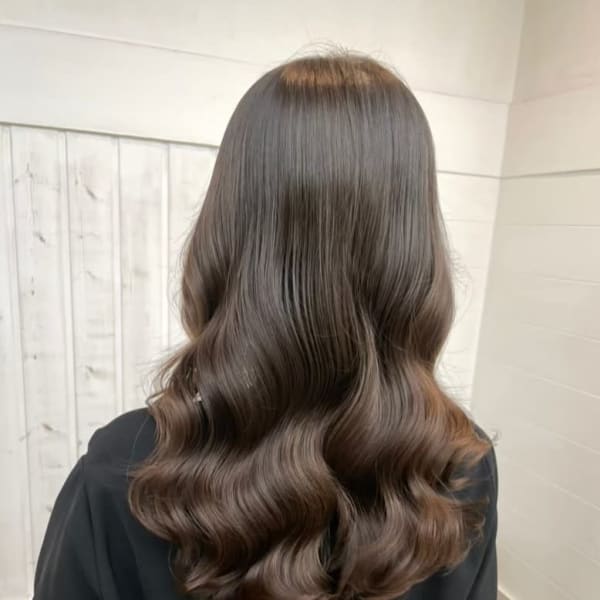 パーマが得意なサロン|newi hau’oli 札幌駅前店