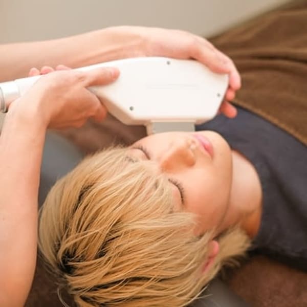 《男性に♪》【ヒゲ脱毛】＜鼻下、くち下、両頬、顎、顎下など＞がケアできる◇お顔もスッキリ清潔感UP♪|メンズ脱毛&整体 359 Little Bourke 桜木町