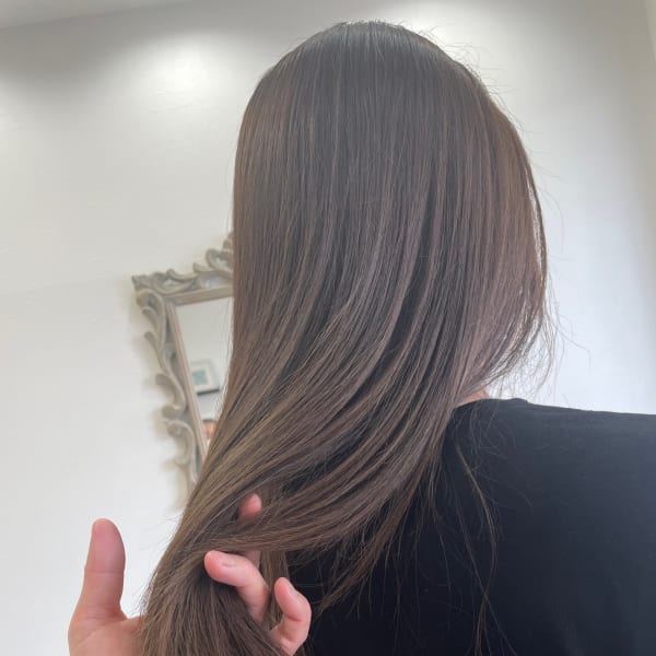 【梅雨対策に】縮毛矯正で快適♪|Hair Make 3