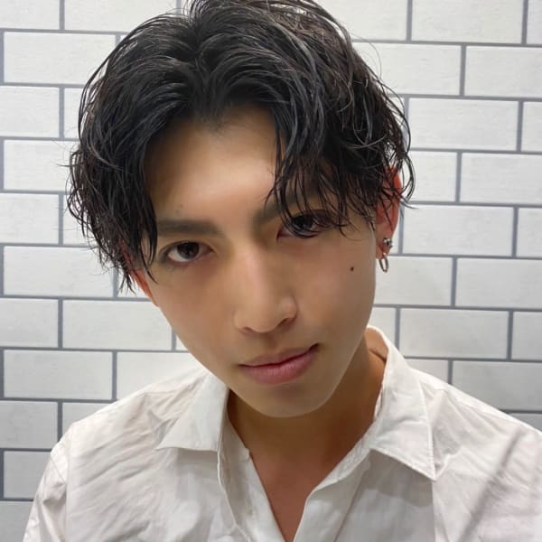 大学生~ビジネスマンまで!ONもOFFも楽しめるスタイルを提案☆|EARTH coiffure beauté 佐久平店