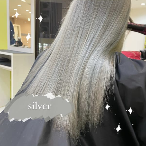 ✨デザインカラーが得意なサロン✨|Kelly's Green