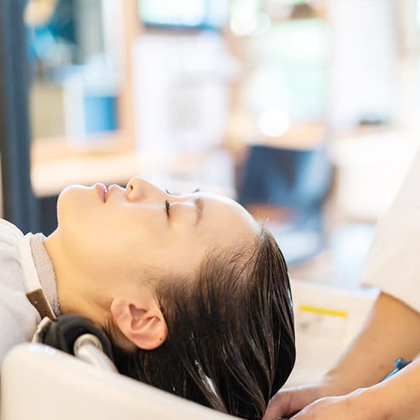 ～10年後に健康な頭皮と髪を～feeがご提案《髪質頭皮改善》《促進スパ》でその願いを叶えます|髪質改善&spa fee 東川口店 [旧]ARROWS東川口