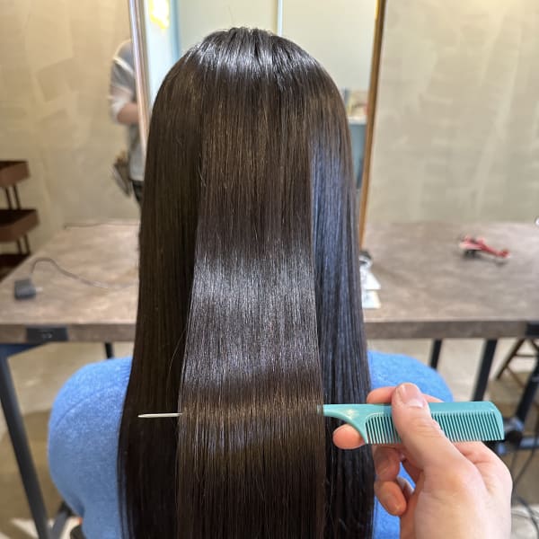 【オススメ!】Heathオリジナルストレートで柔らかい質感を！！|Heath 【髪質改善トリートメント&縮毛矯正】