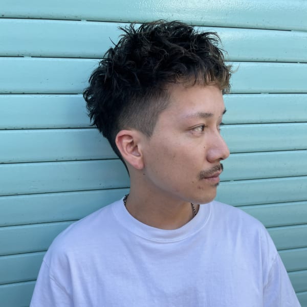 《好評♪》カット＋スパイラルパーマ◆お手入れ簡単★カッコイイが叶うパーマスタイルに仕上げます♪|EMEN