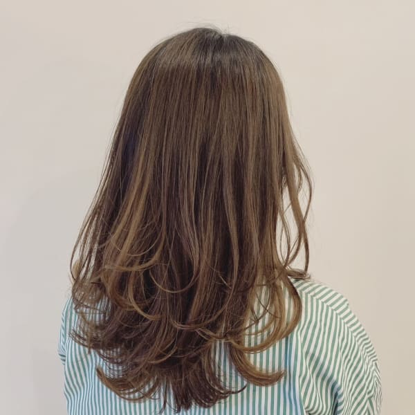 【毛髪集中補修プログラム】こだわりトリートメントで潤いあふれる艶やかヘアへと仕上げます♪|ZA/ZA 神楽坂