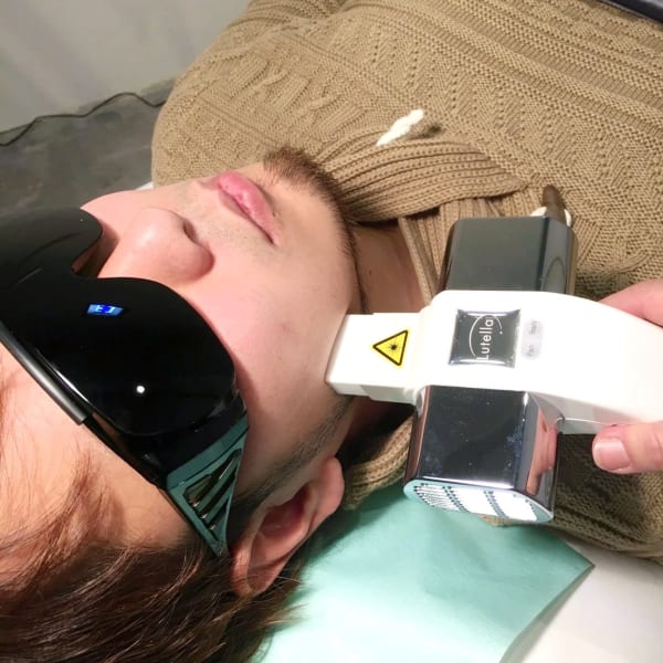 《ツルツル肌が叶う》ヒゲ【選べる６箇所】気になるムダ毛を徹底ケア！オトナ男性の身だしなみに♪|脱毛【3piece】高津駅前店