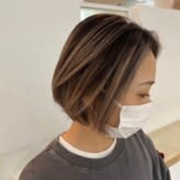 扱いやすさ◎【似合わせカット】雰囲気をガラッと変えるイメージチェンジ歓迎☆新しい自分に出会える◎|Flowers petal by sumika