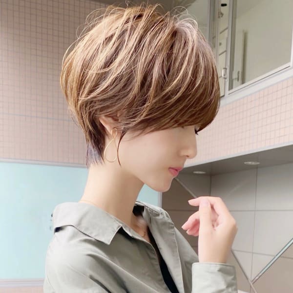 【大人女性が認める絶対的カット技術★】SNSでも人気のoggiottoトリートメントで、本格的な髪質|&STORIES