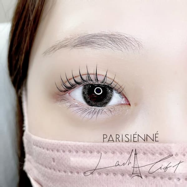 パッチリ目元が叶う♪【目元美容液付きパリジェンヌラッシュリフト】|まつげエクステ専門サロン シリーラッシュ武蔵小杉