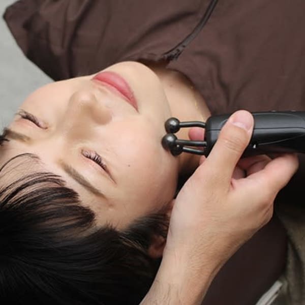 フィジオ５Dで小顔へ|BESTマッサージ国分寺