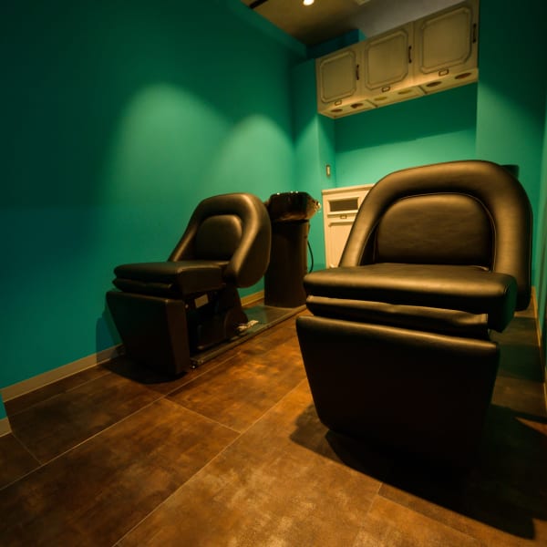 《指通りなめらか◎》《髪質改善》オーダーメイドのヘアケアでお悩みをしっかりケアしませんか?|amie 北千住【アミ】