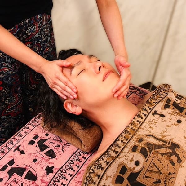 男性人気急増中★美肌フェイシャル|バリ伝統！本格バリニーズマッサージ -サロンドソレイユ-