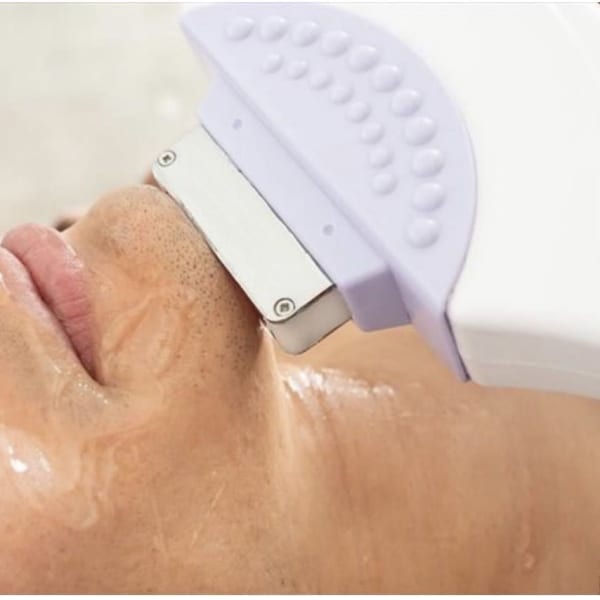 メンズの脱毛メニューが充実◎お肌への負担を抑えた施術で気になるムダ毛から解放されましょう♪|メンズ脱毛スキンケア GOLD PLUS 東広島店