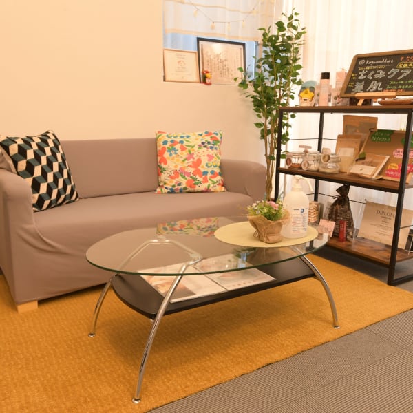 【美容整体】姿勢が悪い・猫背・骨盤矯正・肩首こり★ 骨格から整い姿勢改善＆不調解消★|小顔&美容整体サロン 美coco