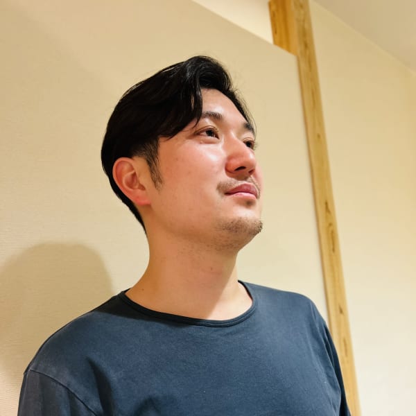 《銀座メンズカット》《銀座床屋》骨格・顔だちに合わせた繊細なカットでワンランク上のヘアに|銀座八