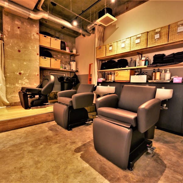 《頭皮スッキリ♪》自慢のヘッドスパ◇頭皮を清潔にして上質なヘアへ丁寧にケアいたします！！|Road Hair Lounge池袋