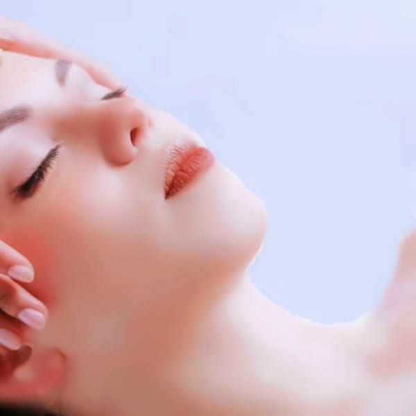 エステから生まれた全く新しいヘッドスパ|RICHE totalsalon