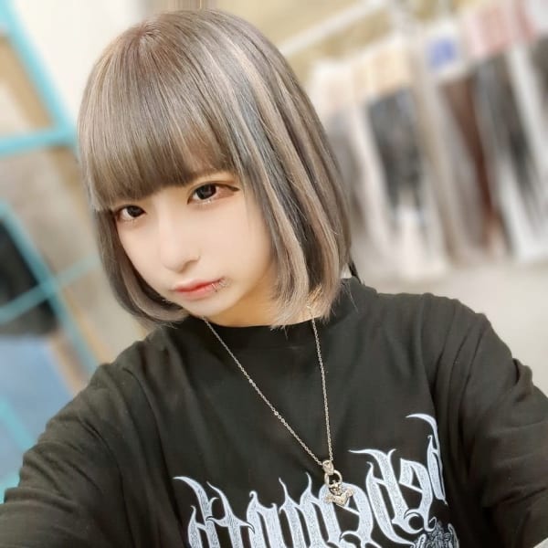 豊富なデザインカラーの中から理想のカラーを実現！ダメージレスで艶＆透明感あふれるスタイルが叶う♪♪|Lanisis Hair