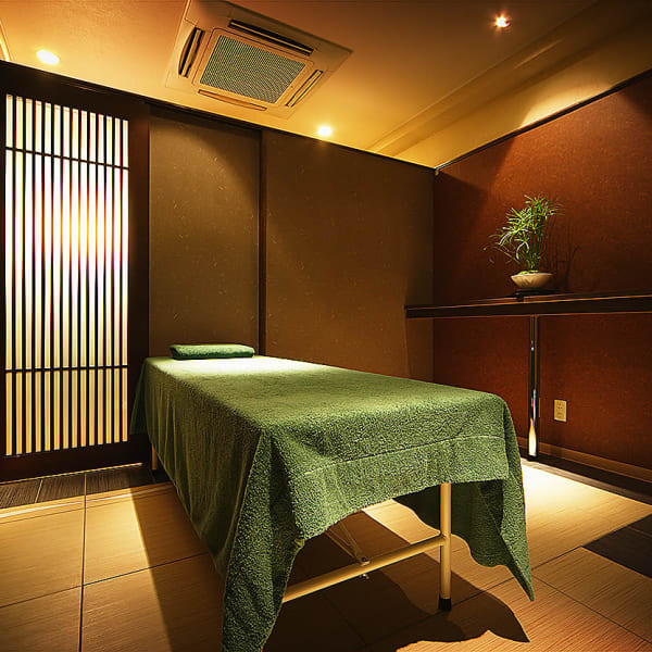 【ボディ上半身/下半身】オールハンド♪全身の気になる箇所を徹底ケア!!オトナ女性の身だしなみに♪|エステツイン高松店