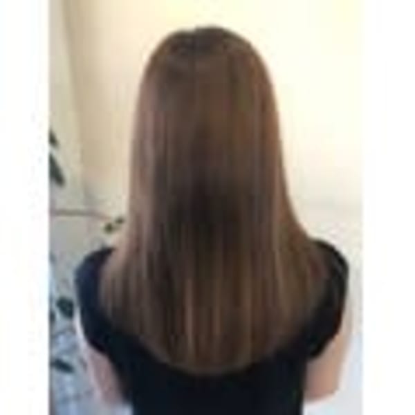 うるツヤになれる厳選トリートメントが自慢のサロン|OAK×NACHUL