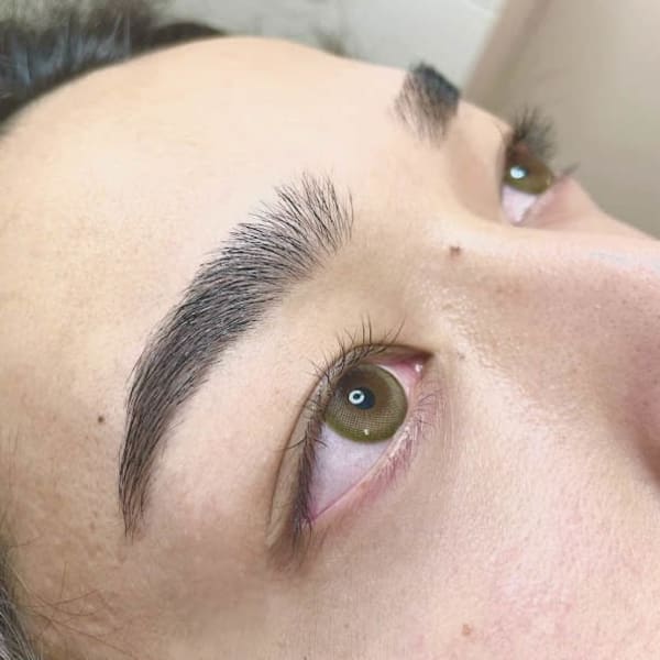 大人気!メンズまゆ毛デザイン脱毛|【BE CARE(ビィケア)】 まつ毛エクステ&眉毛