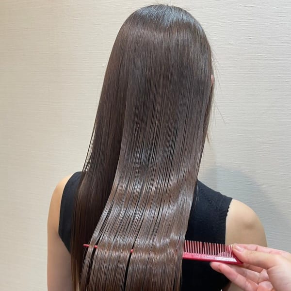 【SNSでも話題沸騰中！酸性ストレート】ダメージを最小限にしたい！髪の毛が傷みやすい…そんな貴方に◎|NAKAO COIFFURE