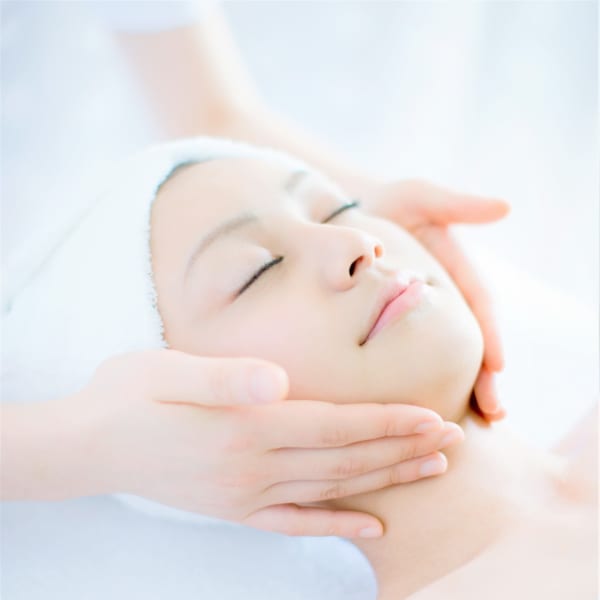 《オススメ☆》【スタンダードフェイシャル】丁寧な技術で癒される極上のフェイシャル☆彡|サロン ド フルベール 知多梅が丘店