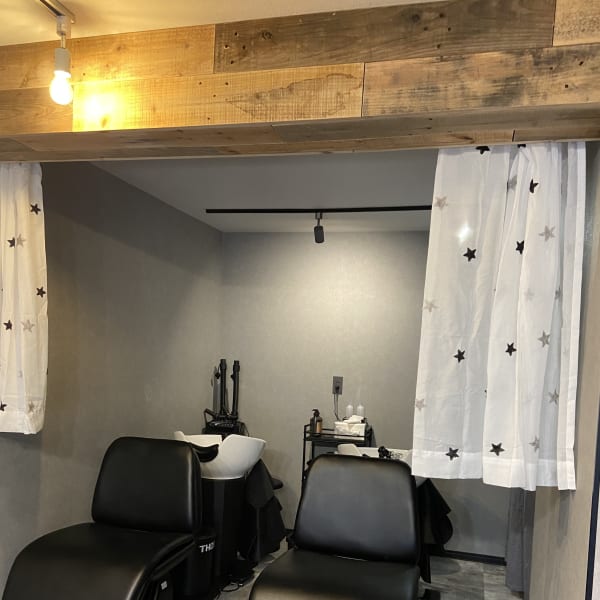 【プレミアムトリートメント】厳選トリートメントで潤いあふれるツヤツヤな髪へと仕上げます◎|UR VILLAGE