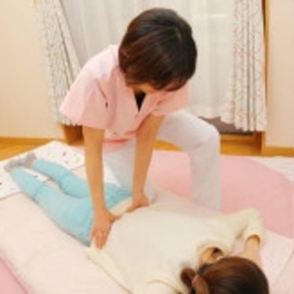 《疲れをリセット》産後の骨盤矯正、全身調整◇姿勢が悪い・猫背◆的確な手技で体の不調を改善します！|カイロプラクティック ステラ