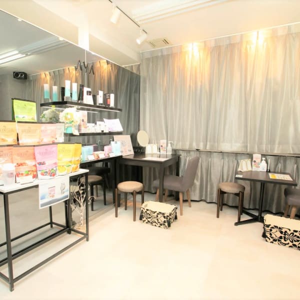 ハイフに代わる小顔フェイシャル/自社開発マシーンで驚きの小顔に！！|AYAエステティックサロン 横浜綱島店