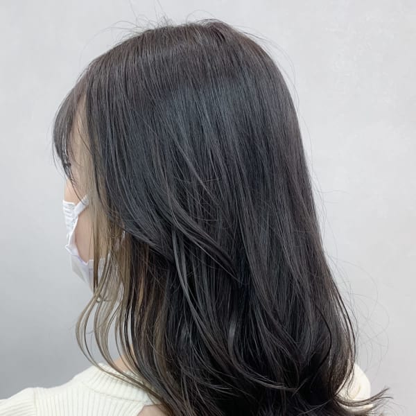 インナーカラー/イヤリングカラー/ダブルカラー/グラデーションカラーなどのデザインカラーも人気♪|charme 溝の口【シャルム】