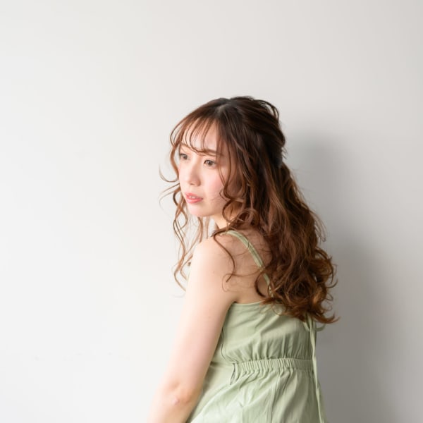 【ウルティア（髪質改善）トリートメント】厳選トリートメントで潤いあふれるツヤツヤな髪へと仕上げます♪|SALONS 京阪守口市駅京街道店