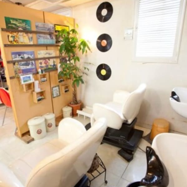 厳選★★＜ハホニコICUスペシャルトリートメント＞で潤いあふれるツヤ髪へと仕上げます♪|美容室 TBK 野方店