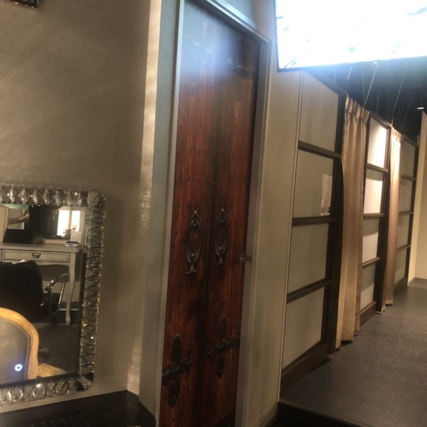 ヘッドスパが得意なサロン|&SOL