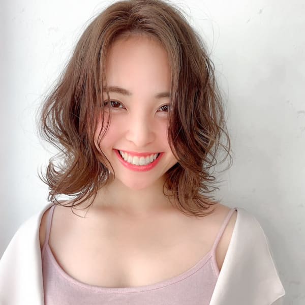 女の子らしいヘアスタイルが叶う♪支持率◎カット＋パーマなら【@RICH】|@RICH