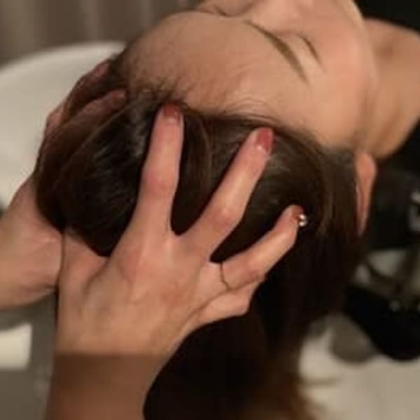 【クイックスパ】頭皮環境を整えながらとことん癒される!極上のスパタイムを過ごしませんか?|e-ne