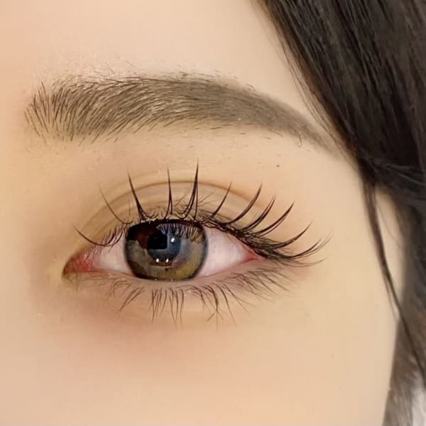 パッチリ目元が叶う♪【premiumフラットラッシュ】華やかさUPでフサフサのまつげに☆|Tigre Eyelash&Nail 下通店