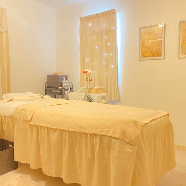 毛穴の汚れや開き、くすみ、乾燥などのお悩みに【毛穴洗浄】毛穴を引き締めモチ肌が実現★★|REVISE