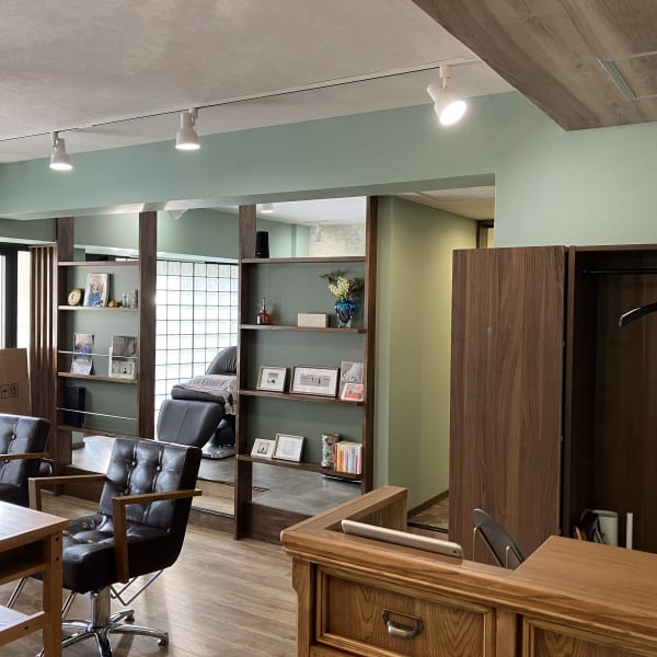 【アディクシーを使用してカラーリング◎】艶感のある色味・透明感で思わず自慢したくなるカラーに☆彡|ヘアサロン フォーカス