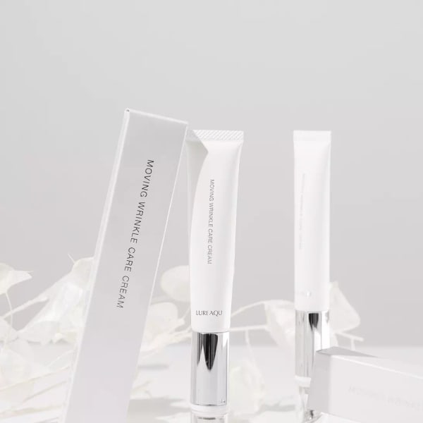 ルリーク　ムービング リンクルケア クリーム 医薬部外品の「美顔器一体型」|理容室・美容室アムール