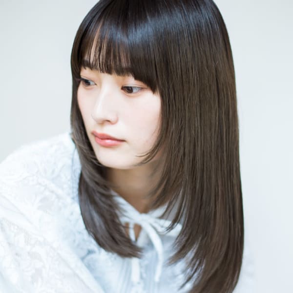 ◎うる艶でナチュラルな質感のダメージレス《酸性ストレート》|MERCI