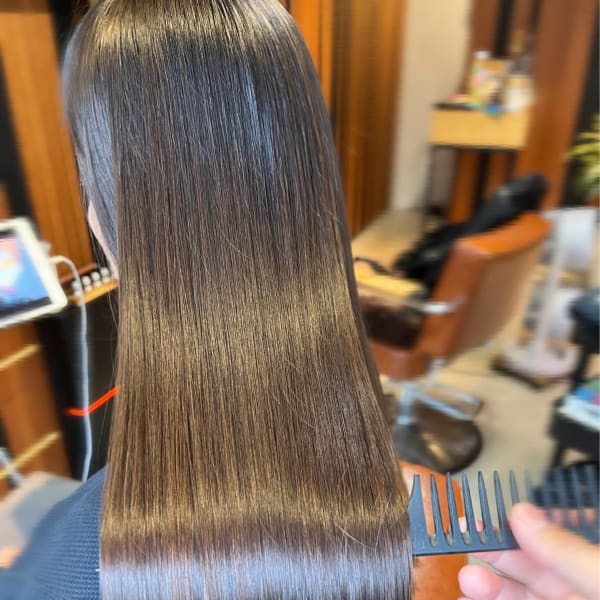 《扱いやすさ◎》髪質改善ストレートエステ☆彡求めていた優しい手触り・ツヤ・質感を再現いたします!|縮毛矯正&髪質改善サロン MAIL HAIR