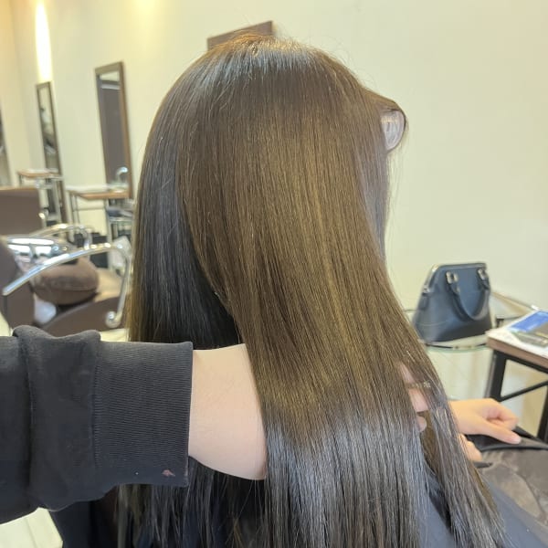 【感動の声多数】縮毛矯正評価5.00継続中！！福岡でどこよりもこだわり、勉強をしています。|Sio. hair