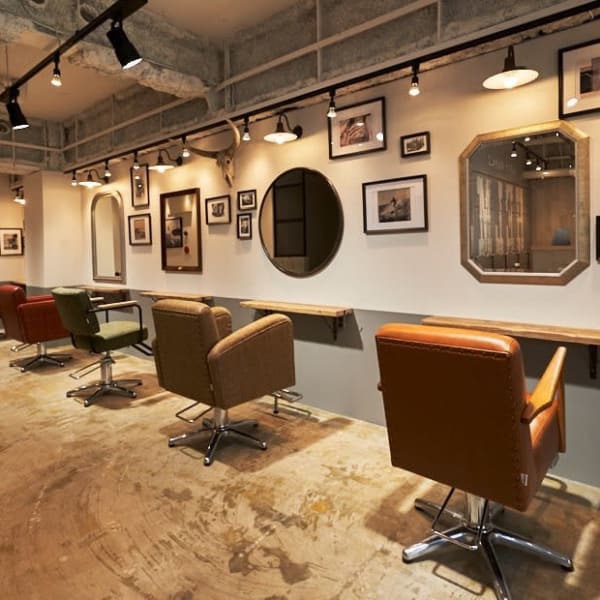 実力派、経験豊富なヘアスタイリスト在籍◎|HAIR WORKS HELM 渋谷店