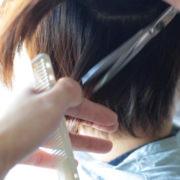 【圧倒的な技術と提案力】を持ち合わせた 経験豊富なトップスタイリストが多数在籍!!|ジャック・モアザン　新宿タカシマヤ店