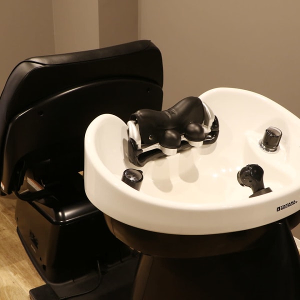 《芯まで潤う◎》ミルボントリートメント◆お客様一人一人のダメージに合わせたケアでツヤ髪に導きます♪|KUMA ＋