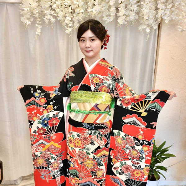 成人式や七五三などをトータルサポートするサロン|ラ・ヴェルデ