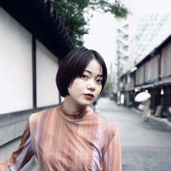 《美しいシルエット×時代を先取る「ショートヘア」のカットが得意！》|京都市・河原町・四条烏丸の美容院『geek hair』