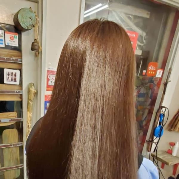 植物性オーガニックカラーとデザインカットでイメチェンしましょう   |ROCO Market extensions 亀戸店
